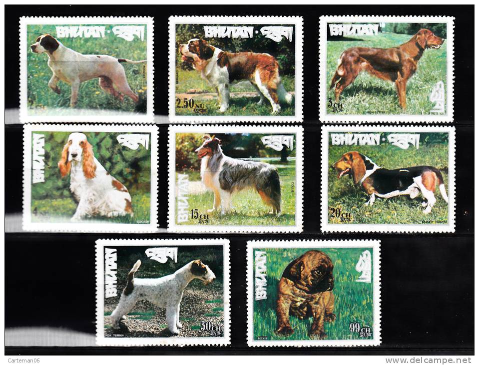 Timbre - Bhoutan - 8 Timbres Neufs - Chiens - Bhután