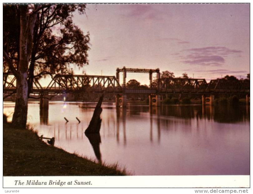 (103) Australia - VIC - Mildura Bridge - Mildura