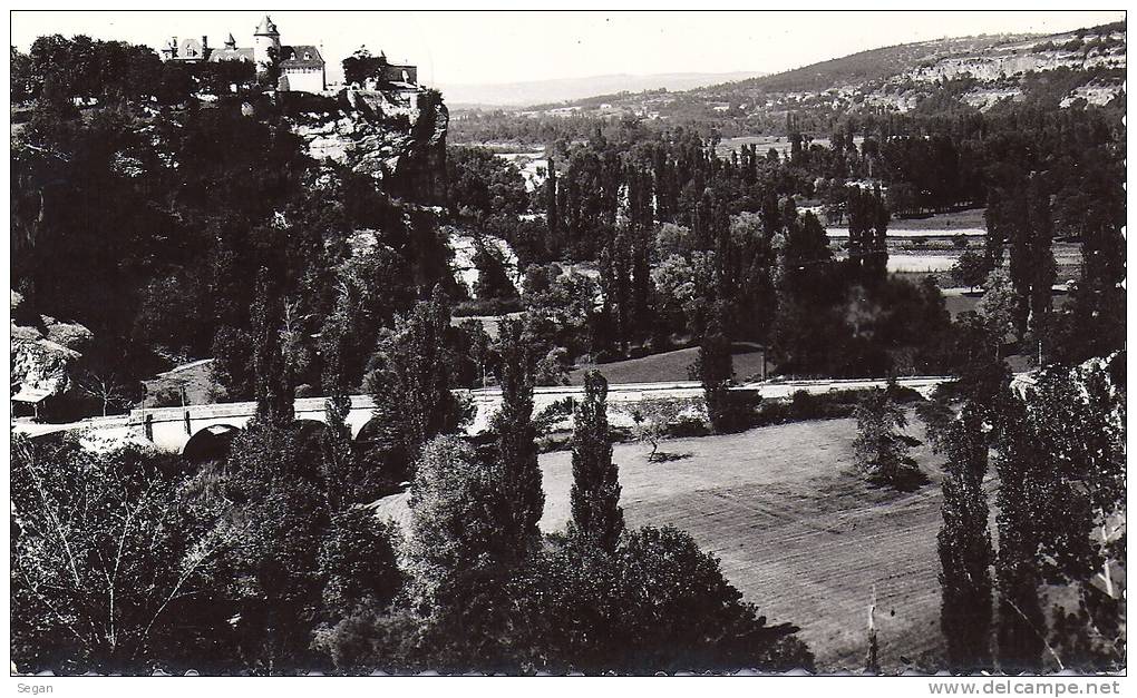 LACAVE    LE CHATEAU DE BELCASTEL         ANNEE 1959 - Lacave