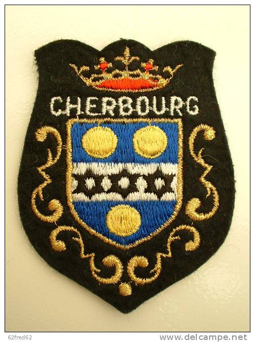 ECUSSON TISSUS BRODE  - CHERBOURG - MANCHE - Ecussons Tissu