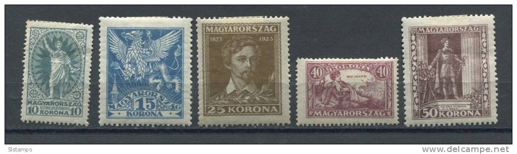 Hungary 1923 Mi 396-3 MH - Unused Stamps