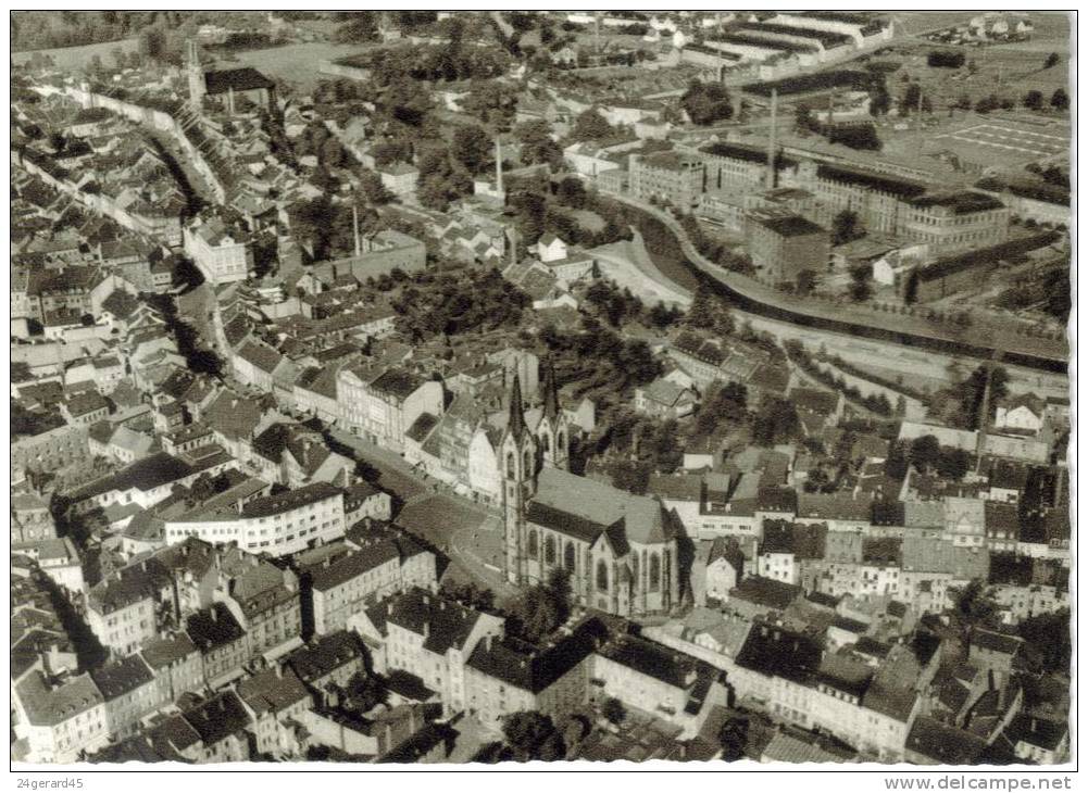 CPSM HOF (Allemagne-Bavière) - Hof An Der Saale : Vue Aérienne - Hof