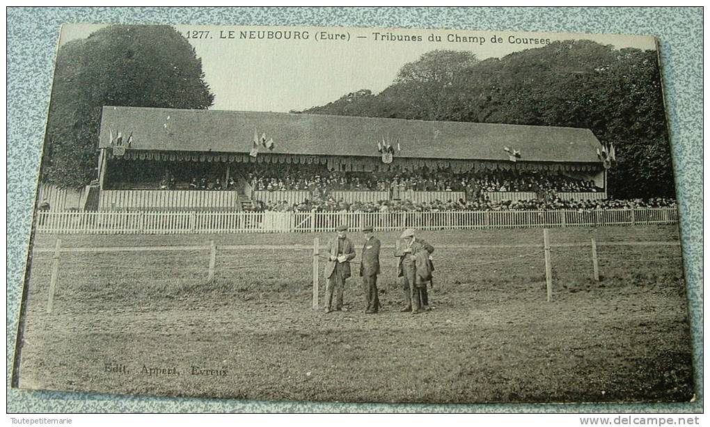 Le Neubourg - Tribunes Du Champ De Courses - Le Neubourg