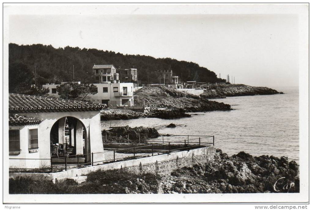 Corniche De La Garoupe Et Les Villas - Autres & Non Classés