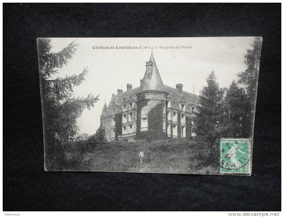 Courtalain : Le Château. Vue Prise Du Moulin. - Courtalain