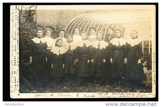 BELGIQUE CHARLEROI / (photo De Femmes Dans Le Jardin De Braine) / - Charleroi