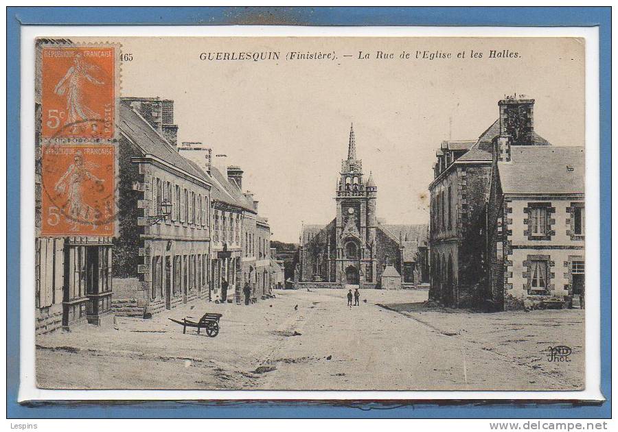 29 - GUERLESQUIN --  La Rue De L'Eglise - Guerlesquin