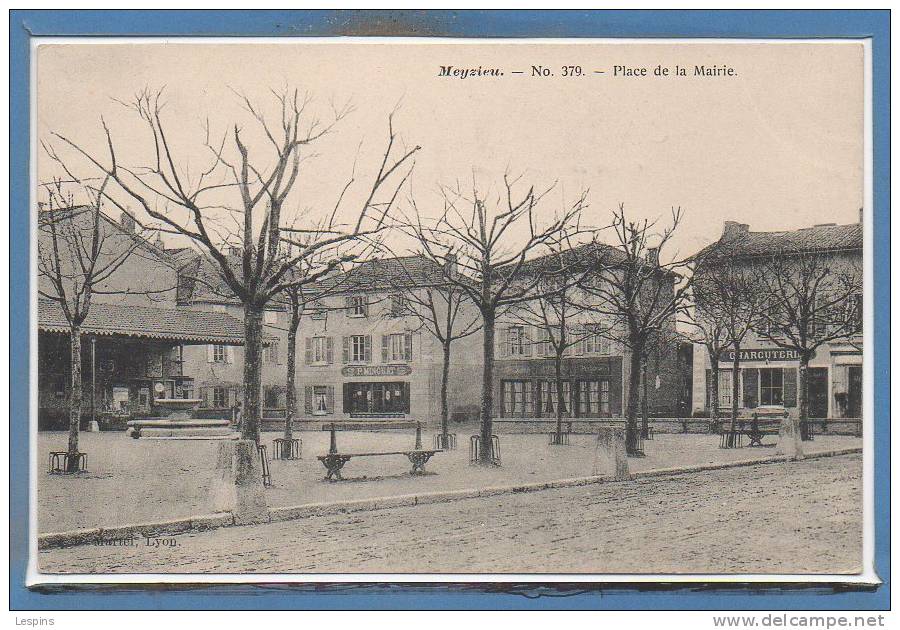 69 - MEYZIEU --  Place De La Mairie - Meyzieu