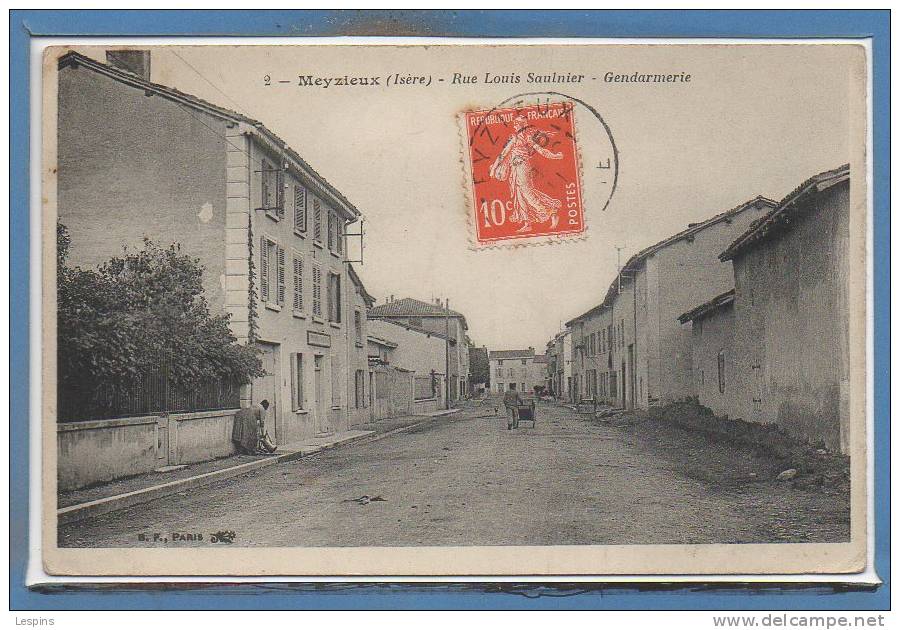 69 - MEYZIEU --  Rue Louis Saulnier - Gendarmerie - Meyzieu