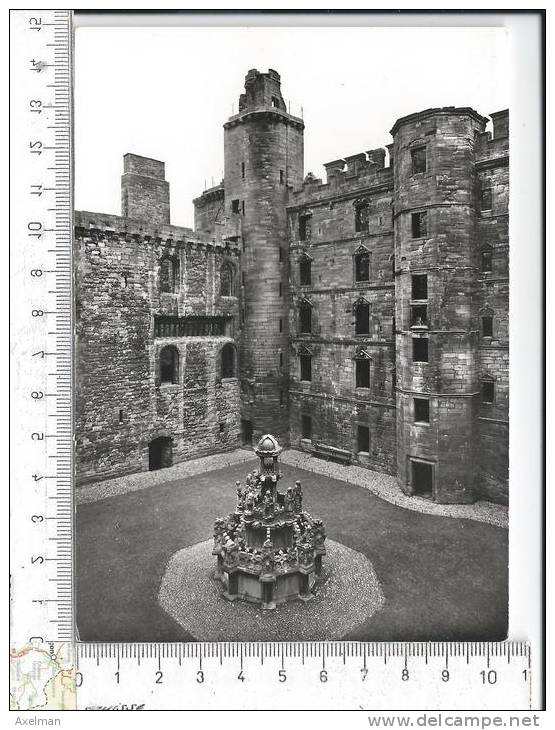 LINLITHGOW: Palace, The Close - West Lothian