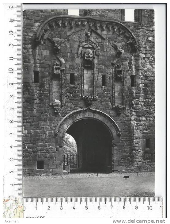 LINLITHGOW: Palace, The East Entrance To The Close - West Lothian