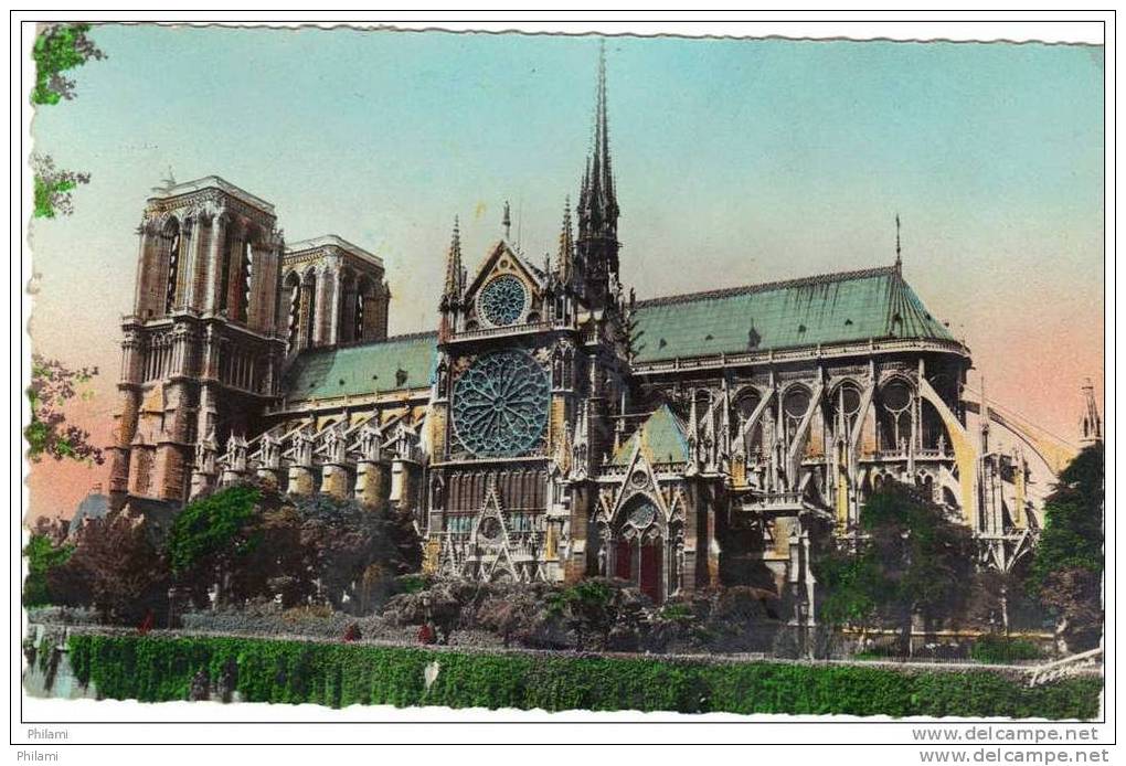 FRANCE, CP PARIS. Notre Dame De Paris, Vue Latérale, 1947.  (MIL28) - Ile-de-France
