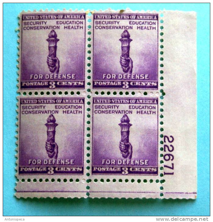 USA 1940 FOR DEFENSE BLOCK MNH** - Unused Stamps