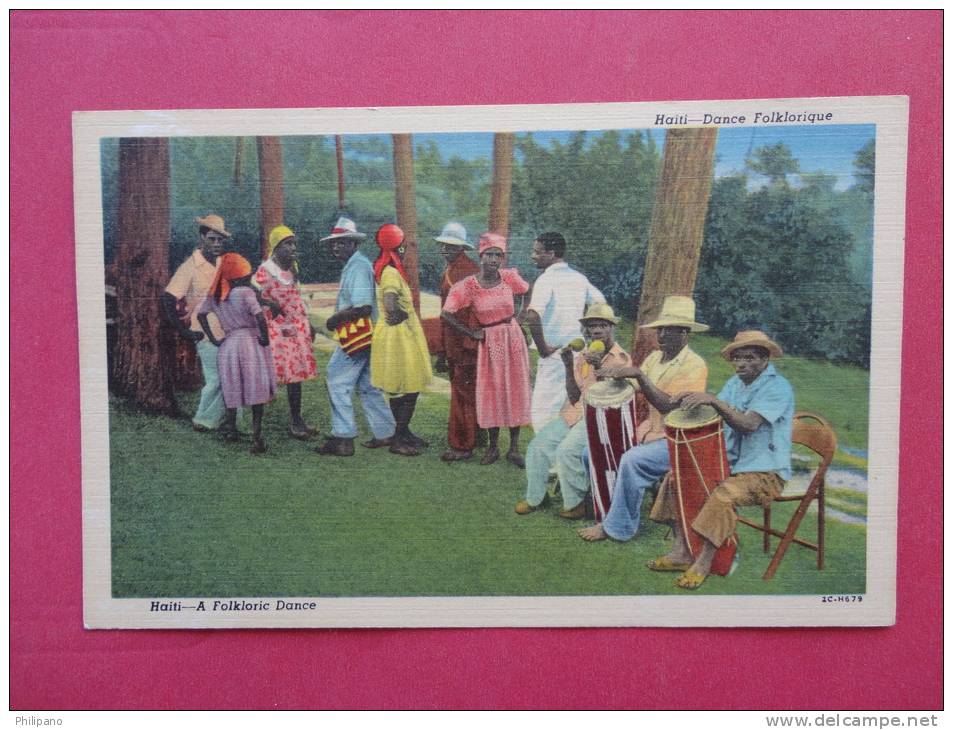 America > Antilles > Haiti  Folkloric Dance Linen  Not Mailed  Ref 915 - Haïti