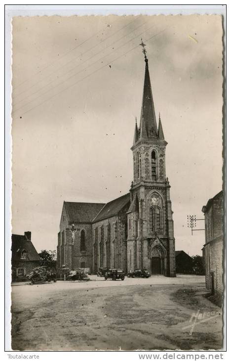 CPSM 53 ST GEORGES BUTTAVENT  L EGLISE 1956 Voir Vieilles Voitures - Autres & Non Classés