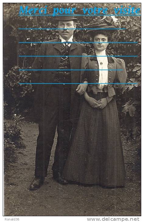 Cp Homme Et Femme Couple : Portrait  De Mr Et Mme BOUSQUET (  Mode Robe Chapeaux Costume ) - Généalogie