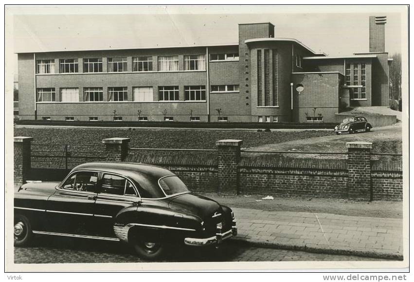 Herentals :  Het Nieuw Gasthuis  (  Old Cars )  VW Kever - Herentals