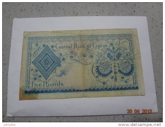 Cyprus 1967  5 Pounds (1.9.1967) Heavy Used - Cyprus