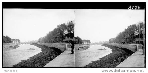 319B - LOIRE ATLANTIQUE - LE POULIGUEN - Le Port à Marée Basse - Plaques De Verre