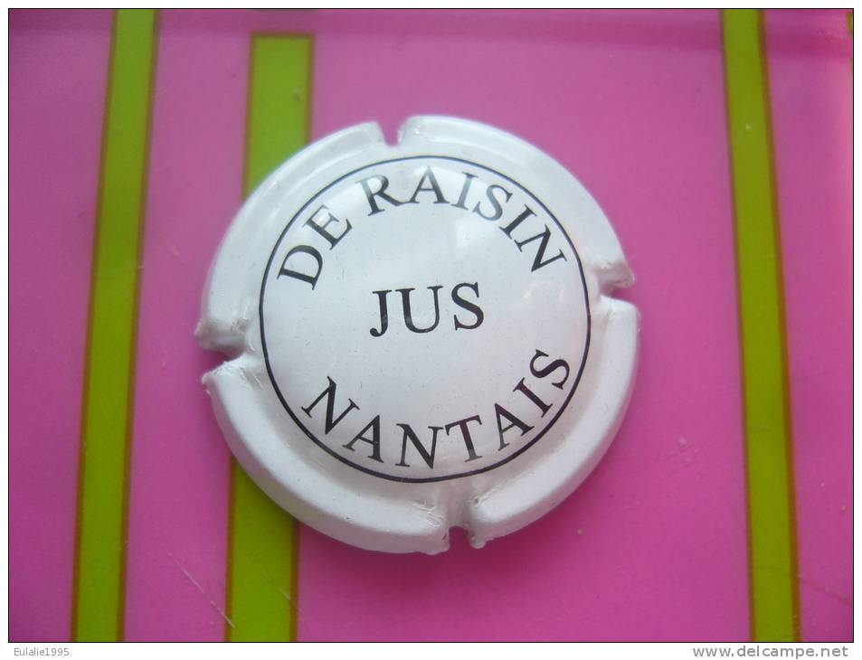 CAPSULE CAPS Muselet : JUS DE RAISIN NANTAIS - Autres & Non Classés