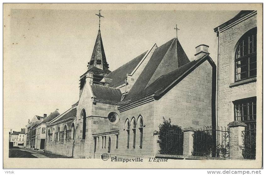 Philippeville :  L'église - Philippeville