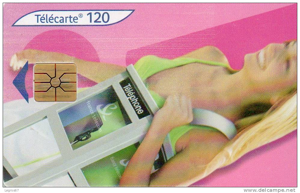 F 1337 P	CABINE FEMME 2 - 2004