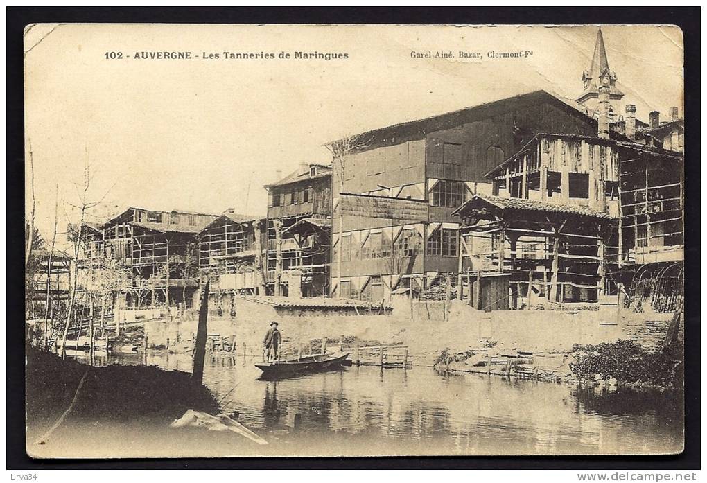 CPA ANCIENNE- FRANCE- MARINGUES (63)- LES TANNERIES EN TRES GROS PLAN- PASSEUR SUR SA BARQUE- GROS PLAN - Maringues