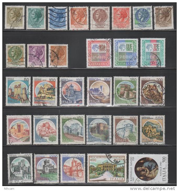 ITALIE STOCK About 1368 Stamps - Collections