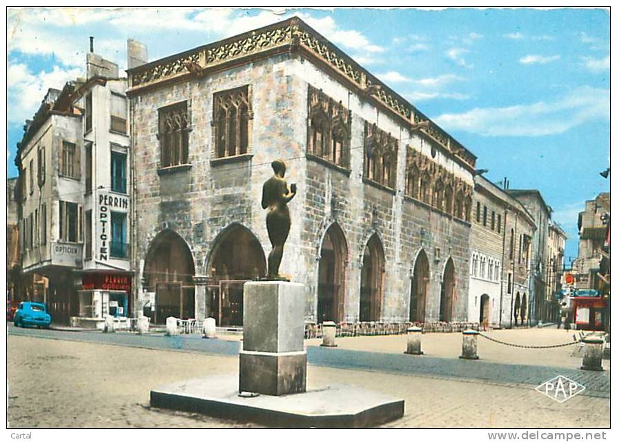 CPM - 66 - PERPIGNAN - La Loge De Mer E Le Café De France (Ed. L. Pages, Perpignan, 142) - Perpignan