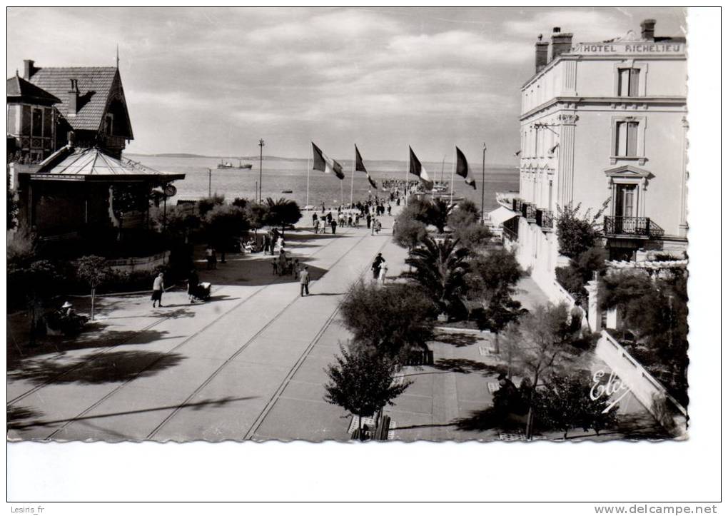 CP - PHOTO - ARCACHON - LA NOUVELLE PLACE THIERS - 1089 - L. CHATAGNEAU - Arcachon