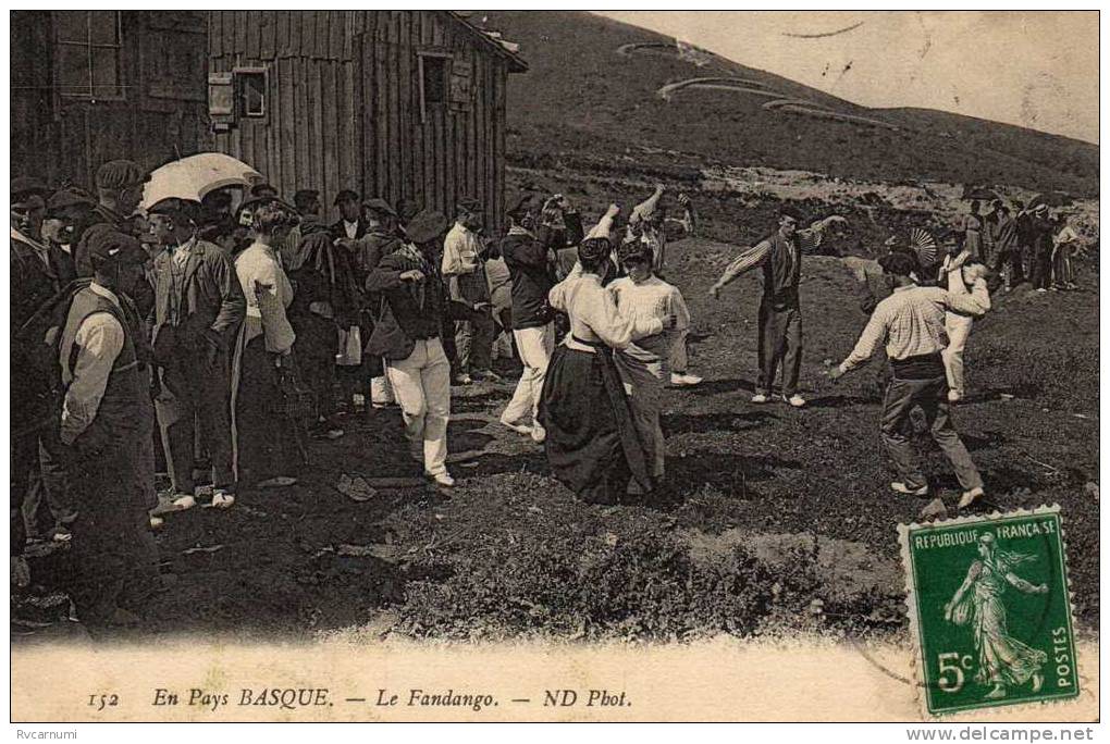 Le Fandango En Pays Basque. - Danses