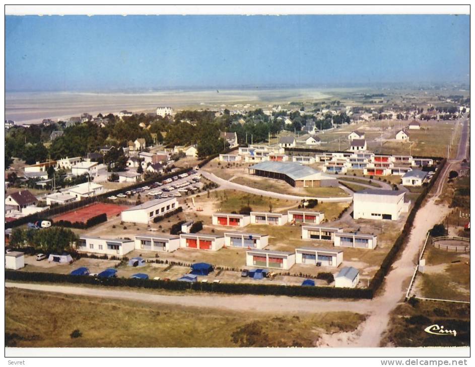 HAUTEVILLE  Sur MER -  "Vacances PTT Normandie" Vue Aérienne Du Village.  CPM - Andere & Zonder Classificatie