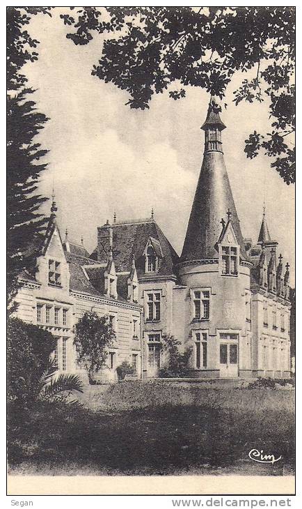 ARRADON    LE CHATEAU DE PORCE  DETRUIT PAR LES ALLEMANDS  EN AOUT 1944 CARTE    ANNEE 1950 - Arradon