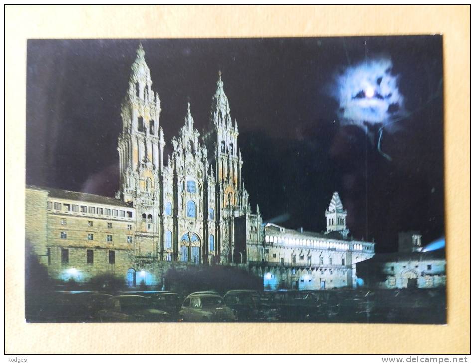 SP , Cpm SANTIAGO De COMPOSTELA , 55 , La Catedral , Acpecto Nocturno (15) - Santiago De Compostela