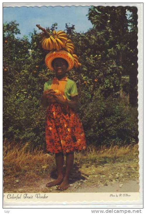 GRENADA - Colorful Fruit Vendor, Photo By H. O'Brien    1973, Nice Stamp - Grenada