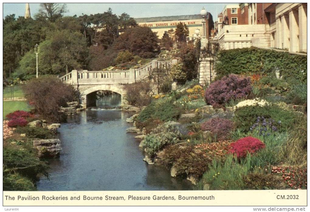 (432) Older Postcard - Carte Assez Ancienne - UK - Bournemouth Gardens - Bournemouth (from 1972)