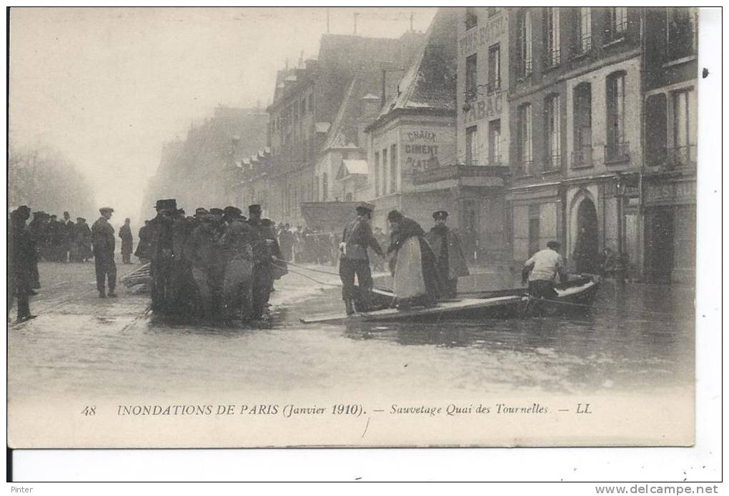 PARIS - INONDATIONS DE PARIS Janvier 1910 - Sauvetage Quai Des Tournelles - Arrondissement: 05