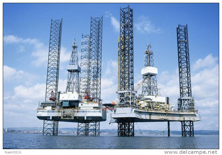 (N51-072  )   Petroleum Offshore Platform Oil Well Pumpjack Pump Offshore Drilling - Aardolie
