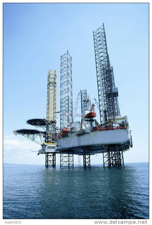 (N51-078  )   Petroleum Offshore Platform Oil Well Pumpjack Pump Offshore Drilling - Aardolie
