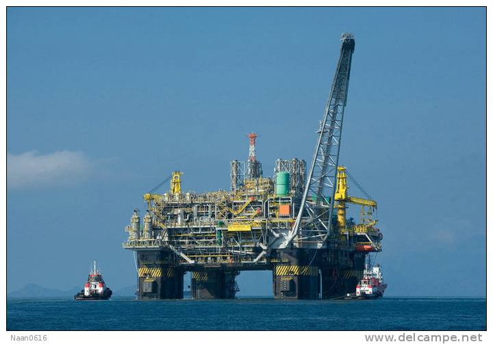 (N51-082  )   Petroleum Offshore Platform Oil Well Pumpjack Pump Offshore Drilling - Aardolie