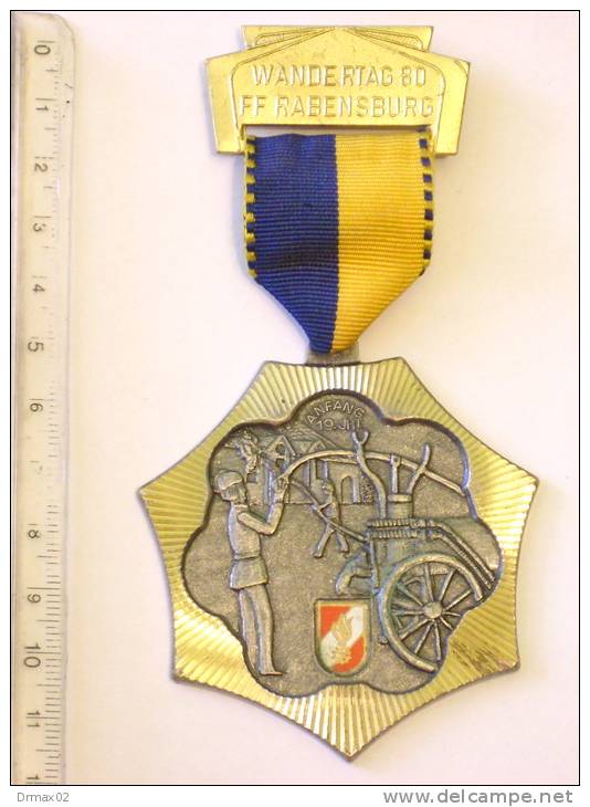 Insigne Médaille WANDERTAG 80 FF RABENSBURG (Austria) - Feuerwehr