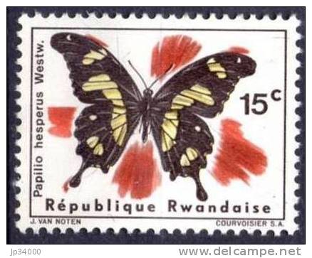 RWANDA Papillons (Yvert 138) Neuf Sans Charniere. MNH - Papillons