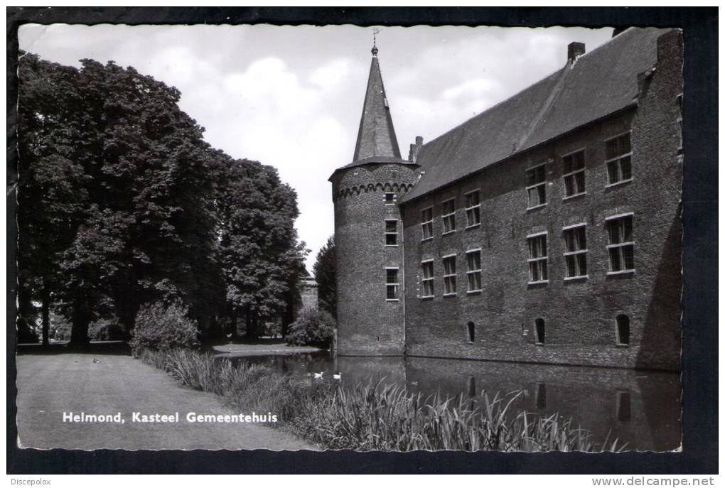 F383  Helmond - Kasteel  - Gemeentehuis - Flamme: Een Bericht Per Luchtpost... 1965 - Helmond