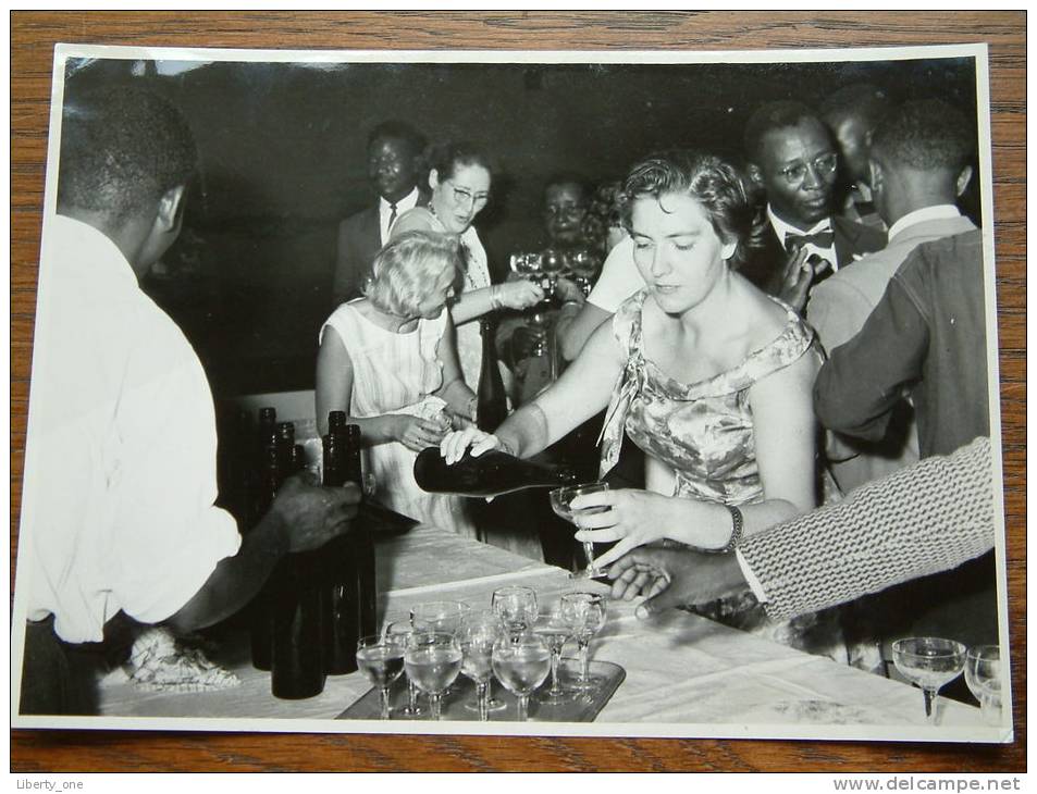 INHULDIGING V/H C.E.S. ( Belgisch Congo ) (?) Te Identificeren ANNO +/- 1958 ( Zie Foto Voor Details ) ! - Plaatsen