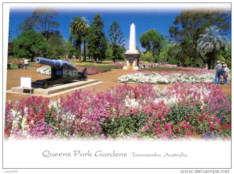 (145) Australia - QLD - Toowoomba War Memorial & Gun - Towoomba / Darling Downs