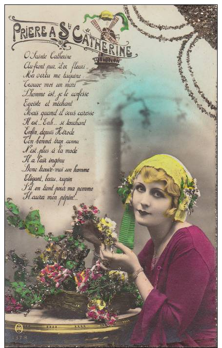 BEAUTIFUL WOMAN PRAYING TO ST. CATHERINE GLITTERY POSTCARD UNUSED - Donne