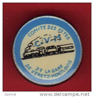 28277-pin's .train.SNCF.comité Des Fetes.gare De Veretz Montlouis. - TGV