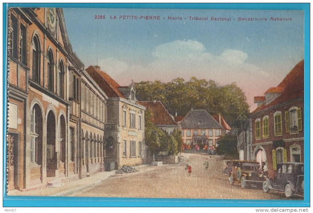 C.P.A. La Petite Pierre - Mairie, Tribunal Et Gendarmerie - La Petite Pierre