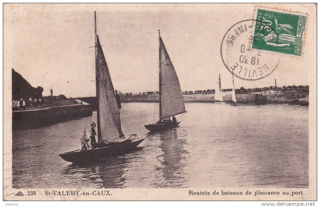 CPA 76  St-VALERY-en-CAUX ,rentrée De Bateaux De Plaisance Au Port. - Saint Valery En Caux