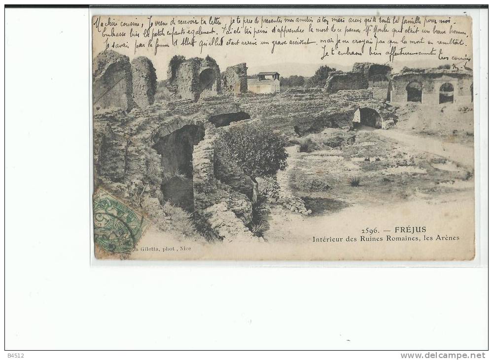 83 FREJUS Intérieur Des Ruines Romaines , Les Arènes - Frejus